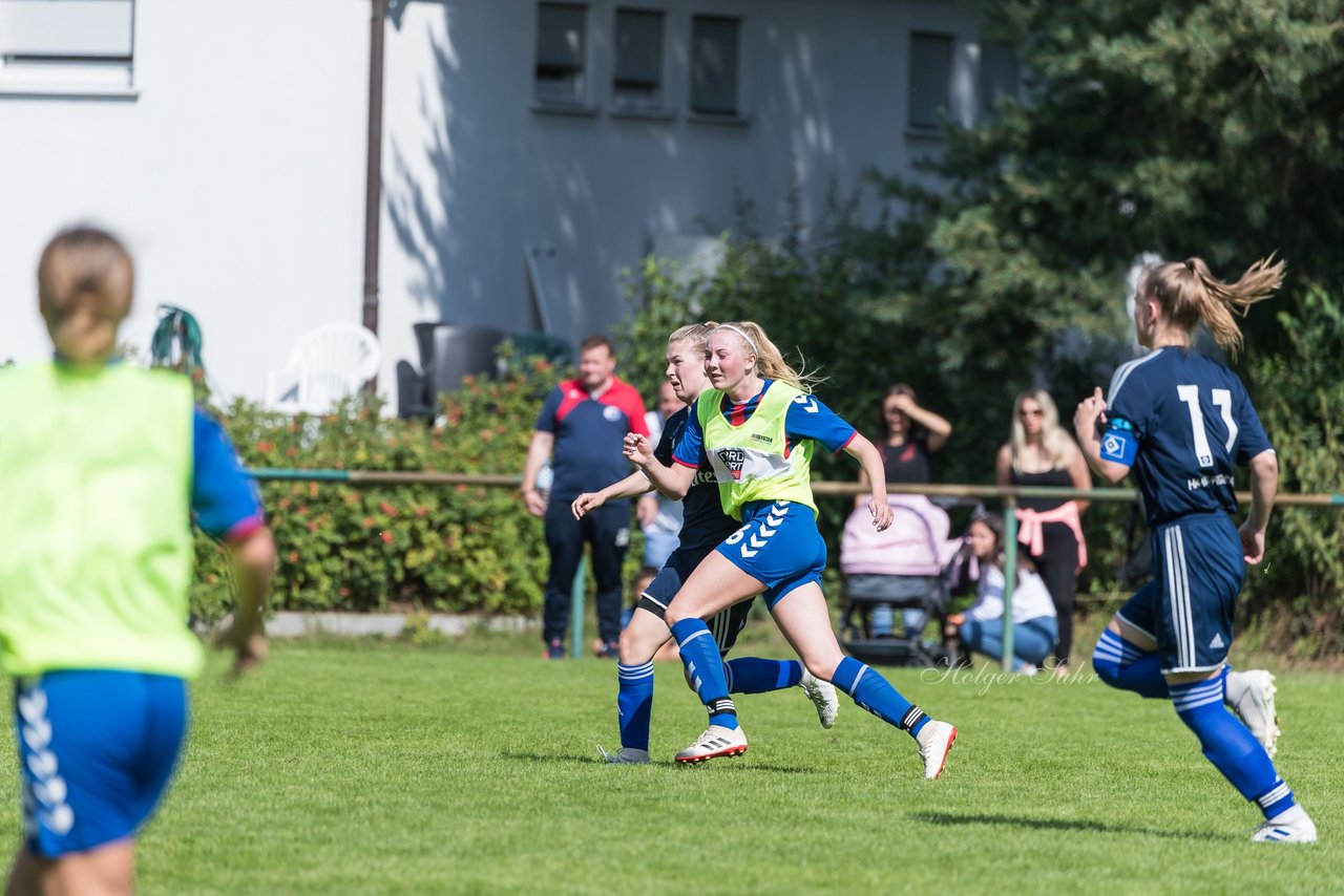 Bild 182 - B-Juniorinnen VfL Pinneberg - HSV : Ergebnis: 1:4